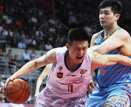  特鲁瓦凭借高效反击战术客场掀翻卫冕冠军